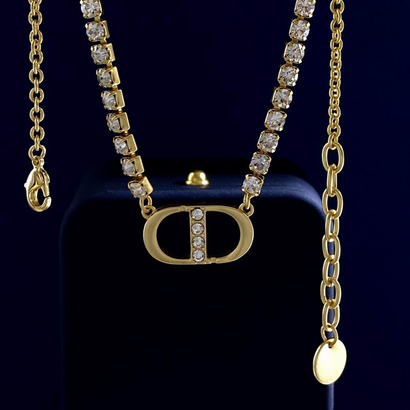 Dior Necklace 05lyr425